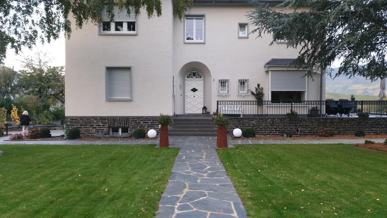Appartamento "Reh"-Sidenz Moselschleife Leiwen Esterno foto
